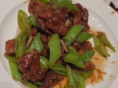 -凤凰园烤鸭店·唐山菜·传承花椒肉(老唐丰路店)
