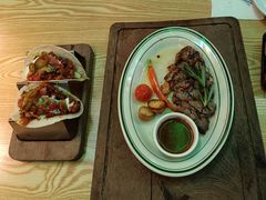 -Famous肥猫墨西哥音乐餐吧(五棵松华熙LIVE店)