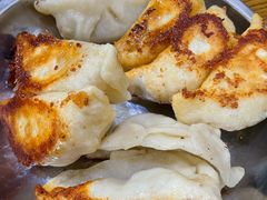 -黄阿姨锅贴大王(万航渡路店)