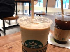 -星巴克(迪士尼小镇店)