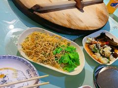 -鱼窝棚柴火铁锅炖(富山屯店)