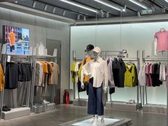 -迪桑特DESCENTE(青岛山东路万象城店)