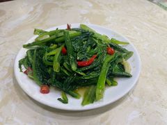 -尕有炕锅烤羊肉