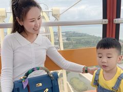 -七彩云南欢乐世界