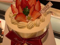 -花花卷卷·鲜食蛋糕(泉屋店)