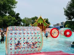 -欢乐水魔方水世界