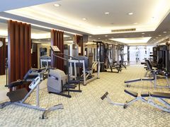 健身-深圳富苑皇冠假日套房酒店