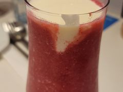 草莓火龙果优酪奶盖-必胜客(大宁路店)