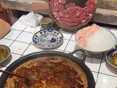 -旧街市鲜货老火锅(大光路店)