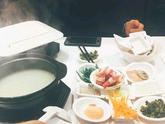 -在蒙自过桥米线