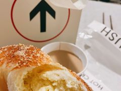 -HOT CRUSH趁热集合·现烤面包(环球港店)