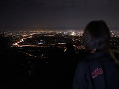 -鬼笑石后山停车场