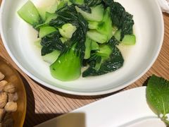 -纳鲁孜·新疆特色餐厅(上海悦荟广场店)