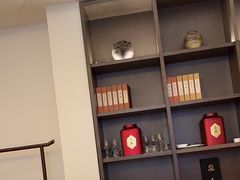 -梅花香里大酒店(郁金香路店)