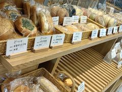 -提亚烘焙·手作面包·生日蛋糕(七星店)