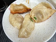 -胡记锅贴·沪上游子老鸭粉丝汤(太原路店)