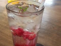 覆盆子气泡水-瑭风赏阁