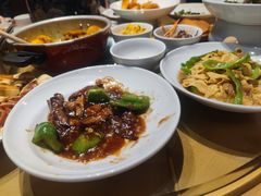 -关东小磨东北菜(上海长风大悦城店)