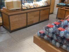 面包甜点陈列柜-罗莎蛋糕(魔法师司门口店)