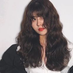 -丝语萱形象