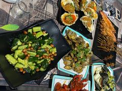 -兆辉木炭海鲜烧烤·海鲜小炒