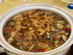 -东巴谷野生菌火锅餐厅