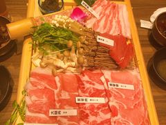 -我那覇豚肉店(カフーナ旭橋店)