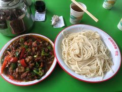 -托克逊老四号餐厅