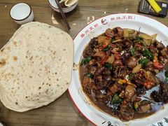 -鲁南仔·滕州炒鸡(经三路店)
