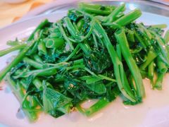 -东方之猪四更烤乳猪(金垦总店)