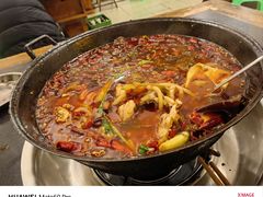 -鸿顺老铁锅美蛙鱼府(解放碑店)