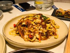 泡菜牛肉炒粉丝-鹿港小镇(悠唐店)