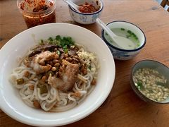 -牛八宝桂林米粉(八里庄店)