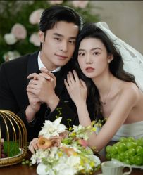 -都市丽人婚纱摄影