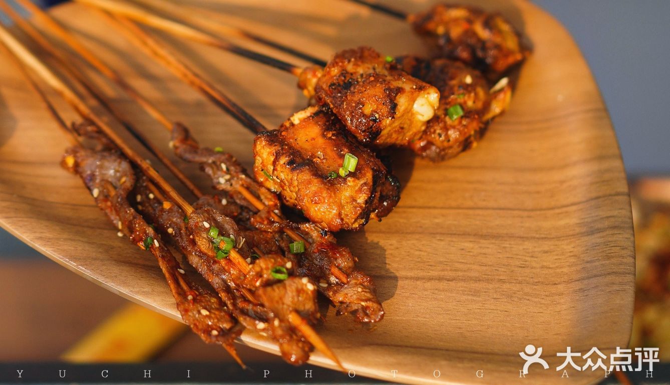 🔸微风拂面🍃赏着日落🧚‍♂️吃着烤串🍢如此安逸～