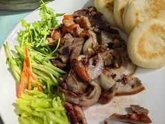 -北京龙庆四季香农家饭庄·灶台鱼·碳烤虹鳟鱼(龙庆峡店)