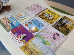 -上海市虹口区图书馆(曲阳分馆)