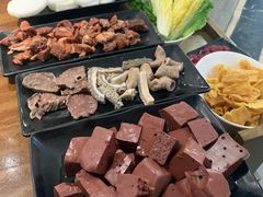 -三侨牛庄(云浮店)