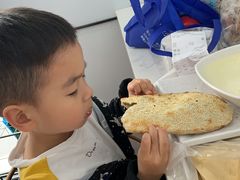 -门庭若市豆浆油条(恒生广场店)