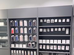 -Apple授权专营店(宝山万达店)