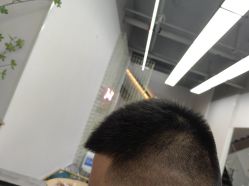 -茶发Salon·烫发染发理发