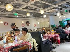 大堂-老佛爷正宗铜炉蛙锅(五道口店)