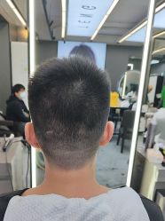 点击看大图 -藤野造型烫发染发