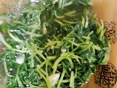 清炒马兰头-朗妈私房菜(婺女州店)