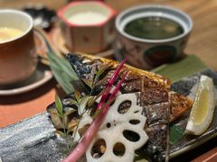 -本源食集 日式烧肉·炉端烧(东海缤纷店)