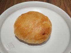 现烤鲜花饼-云海肴云南菜(浦江欢乐颂店)