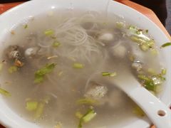 -建国蚵煎蚵面