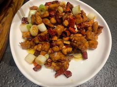 -万重锦·人文川菜馆(骡马市店)