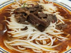 -霸蛮湖南菜·牛肉粉(荣京西街店)
