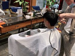 点击看大图 -T.1 hair salon烫染接发